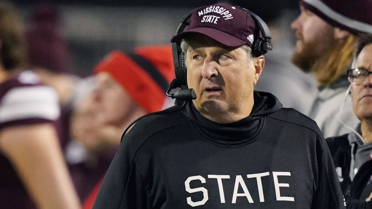 Mississippi State Head Football Coach Mike Leach Has Died at 61 From